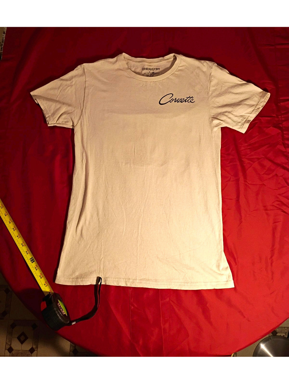 Vintage 1975 Corvette Graphic T-Shirt Small Cream Cotton